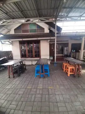 Di jual rumah pinggir jl.magelang km.7 luas 522m²
