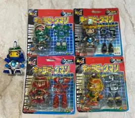 b-daman bakugaiden 1 set 5 pcs , bomberman koleksian