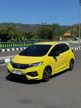 DP 10 JUTA (JAZZ RS GK5 2018 AUTOMATIC)