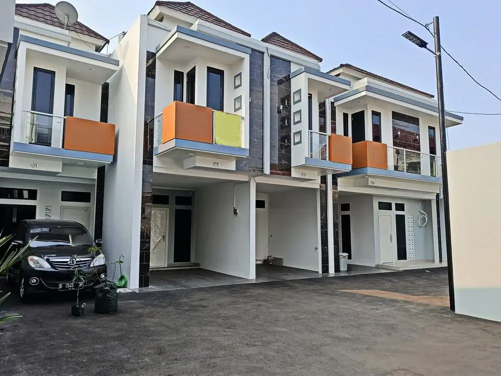 Rumah Baru Siap Huni Dalam Townhouse Di Rawamangun Jakarta Timur