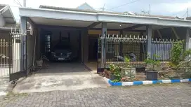 Rumah Murah Luas 170 m2 di Perumahan Elite Araya Malang