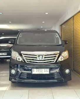 Toyota Alphard 2.4 SC Audioless 2013 August Automatic Hitam Metalik