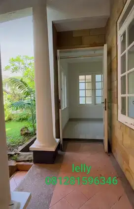 Dijual Rumah Bertingkat Lt144 di Kota Wisata