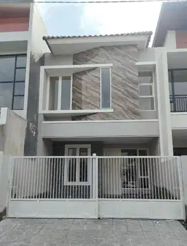 rumah di pantai mentari. dkt kenjeran. mulyosari
