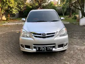 TOYOTA AVANZA G AT 2010