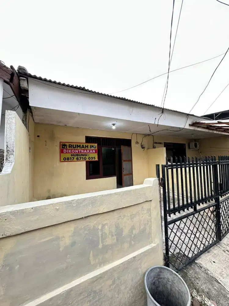 RUMAH DIKONTRAKAN TAHUNAN