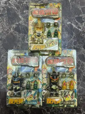 B-daman bakugaiden kw Made in China set 3 pcs
