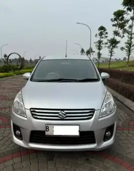 Dijual Mobil Ertiga