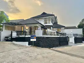 ESTETIK! DIJUAL RUMAH MEWAH DAN LUAS DI PANCORAN MAS, DEPOK