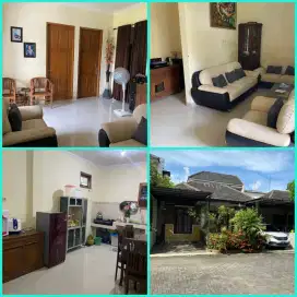 Jual rumah dalam perumahan dekat jln pleret