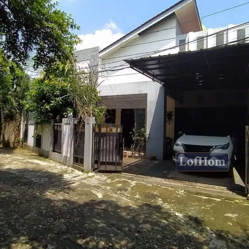 Dijual Rumah bagus di Jakarta selatan kebagusan