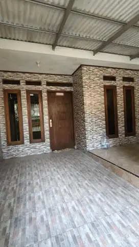 JUAL RUMAH 1 LANTAI SIAP HUNI DI CITRA RAYA TANGERANG