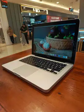Macbook pro 13 inch 2012 i5 4/500GB HDD laptop murah