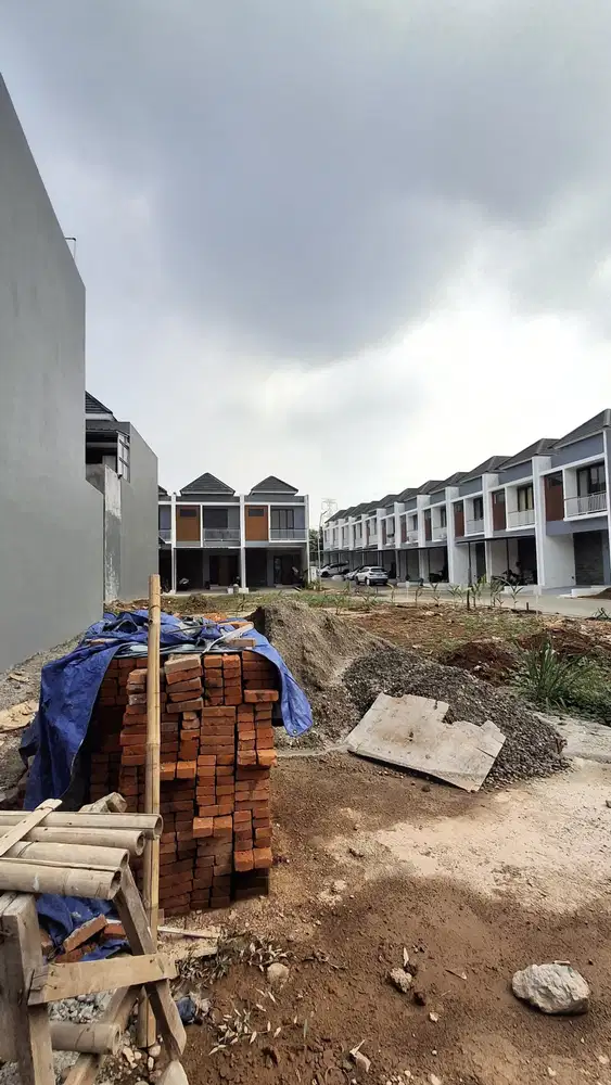 Rumah siap huni selangkah ke toll pamulang