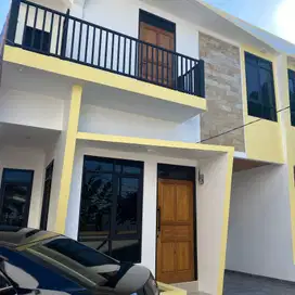 dijual Dua unit townhouse Dua lantai Siap huni di kelapa dua Depok