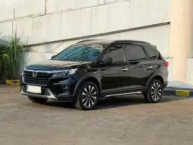 DP 18jt BRV Prestige 2023 Honda BR-V AT matic hitam bs TT non sensing