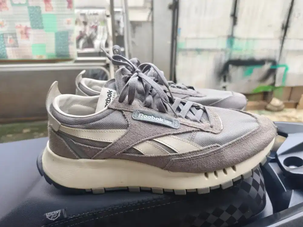 Reebok Classic Leather Legacy Grey