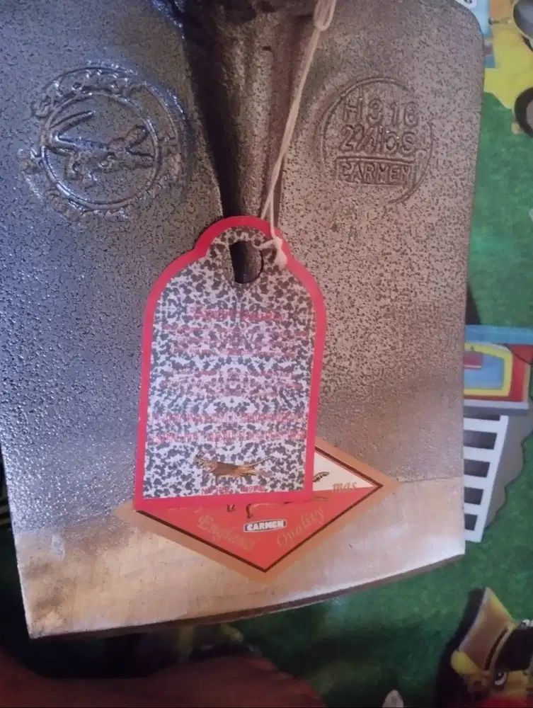 Mata Cangkul Buaya Carmen