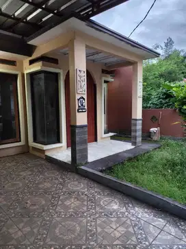 Rumah Rapi Cluster Grand Depok City 10 Menit ke Stasiun Depok