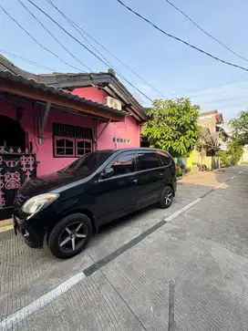 JUAL MOBIL AVANZA 2006
