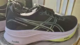 ASICS Gel Kayano 32
