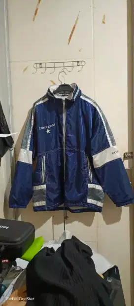 Jaket jacket converse biru