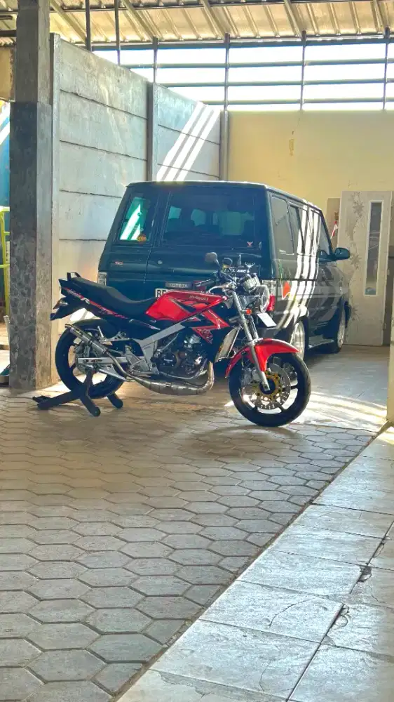 KAWASAKI NINJA R 2014