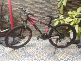 DIJUAL CEPAT SEPEDA GUNUNG MTB ATLANTIS AT69-HARLEY660, 26, 7x3,BOGOR