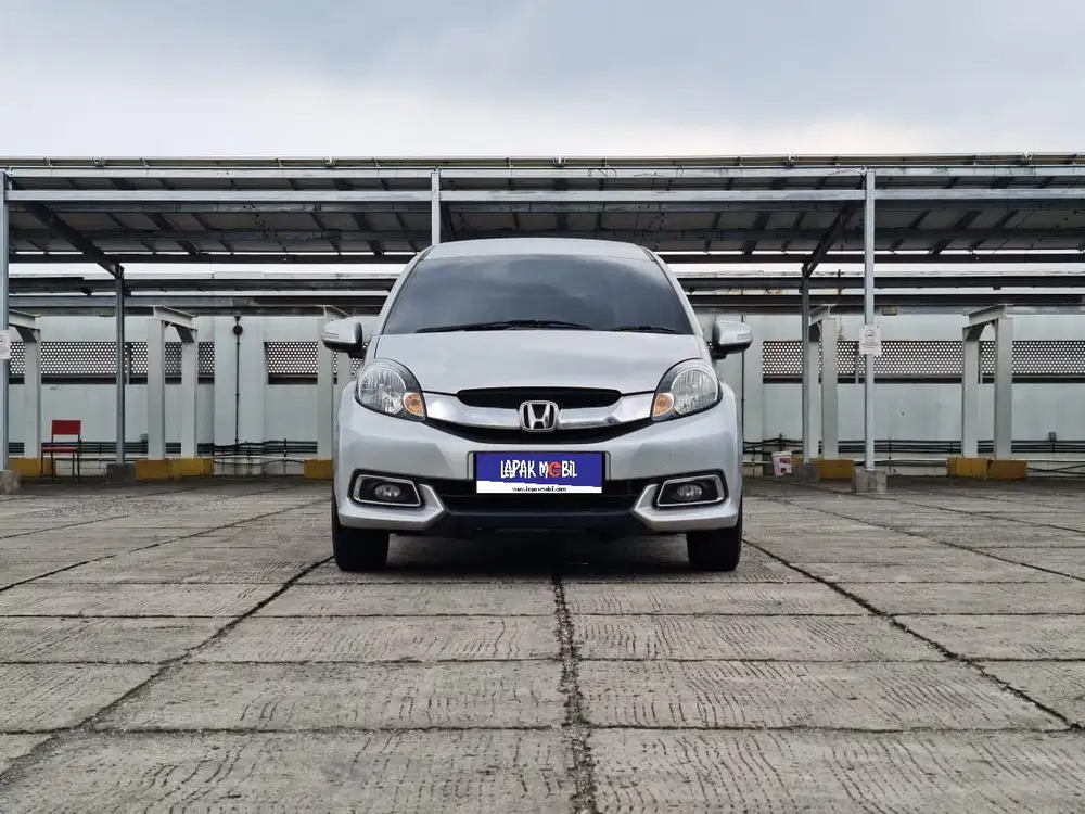 Good Condition !!! Honda Mobilio 1.5 E Prestige AT 2014 Silver KM 83RB