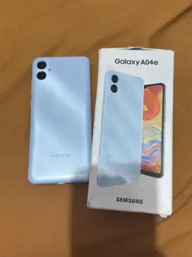 Samsung A04e ROM 32 GB /RAM 3 GB