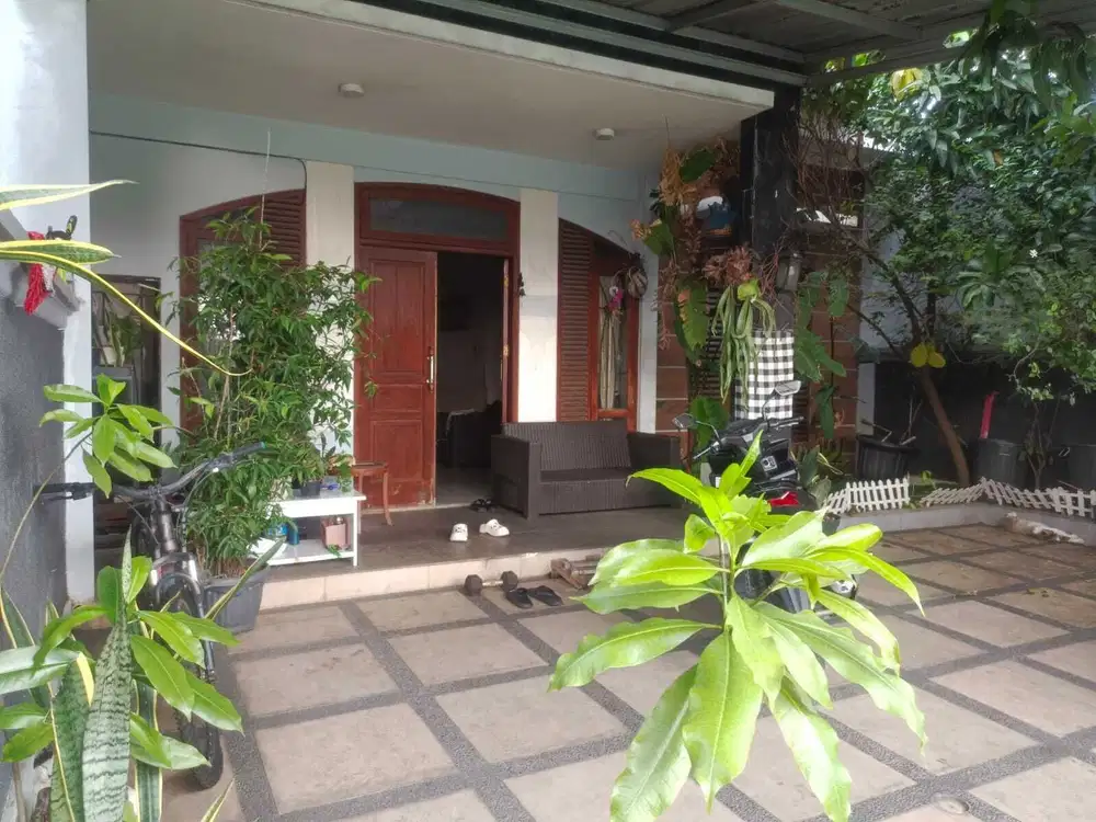 Jual BU Rumah Mewah Baru Dekat Kodau, Jati Makmur
