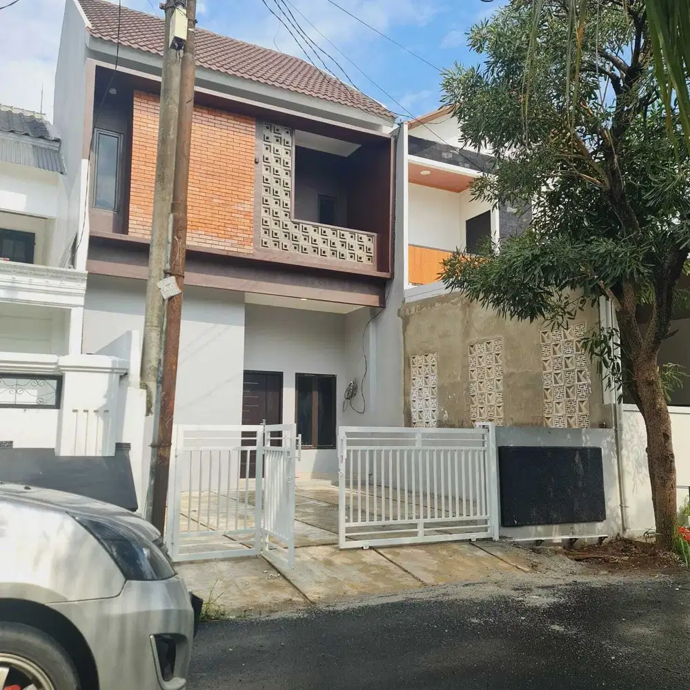 Jual rumah murah 2 lantai di dukuh zamrud Bekasi