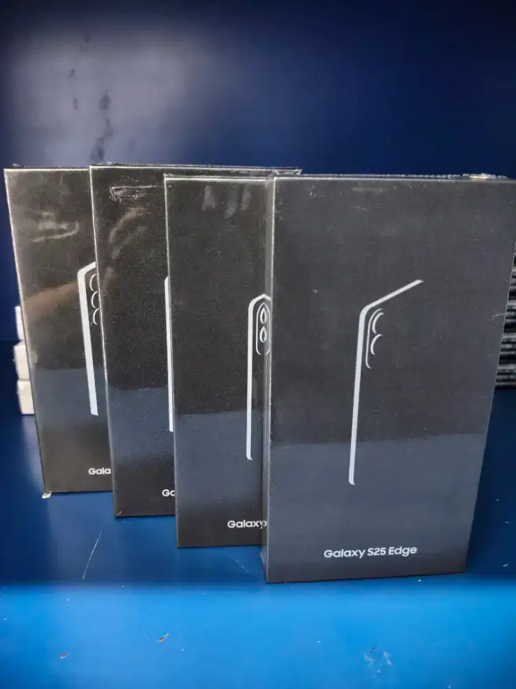 Samsung galaxy s25 edge  12/256 & 12/512