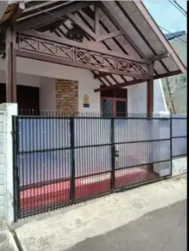RUMAH FRESH SIAP HUNI DI PONDOK KELAPA