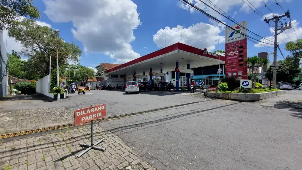 SPBU strategis, di jl Affandi/Jl Gejayan dkt UGM, UNY, PAKUWON MALL