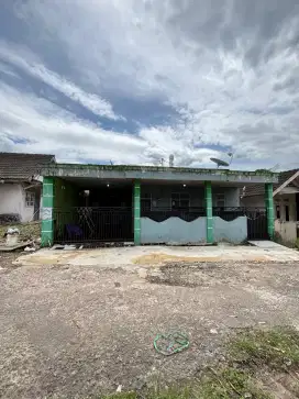 Jual Cepat 1 Unit Rumah Di Komplek Permata Baru