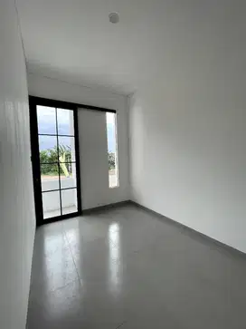 Rumah Syariah 2 Lantai Cibubur Tanah Hook unit terbatas cicilan 5jtan