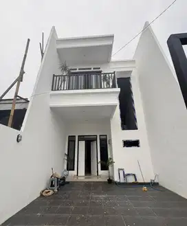 Rumah Modern Dalam Komplek Siap Huni Dekat Tol Brigif Di Cinere