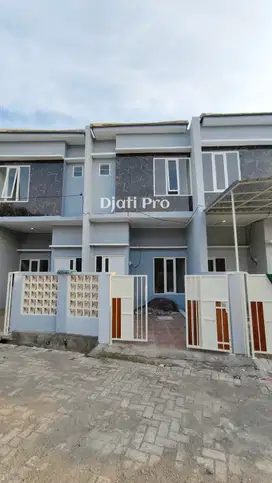 Unit Terbatas, Rumah 2 Lantai, 2KT, 2KM Di Gununganyar Dekat OERR