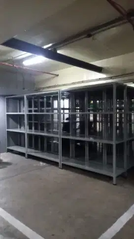 Rak besi berkualitas
