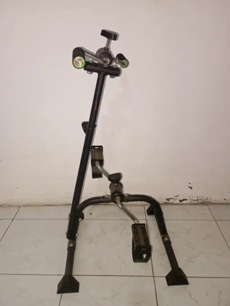 Sepeda Statis Bekas - Alat Terapi Stroke Kaki Dan Tangan - Pengapuran