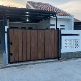 RUMAH CANTIK LOKASI STRATEGIS