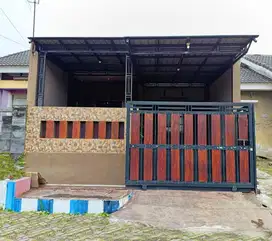 Rumah di Malang Anggun Lawang dkt Pandaan, Malang,