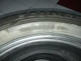 Ban Ukuran 165/60 R14