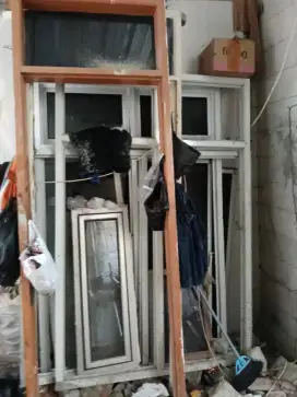Jual jendela, pintu alumunium dan pintu kayu