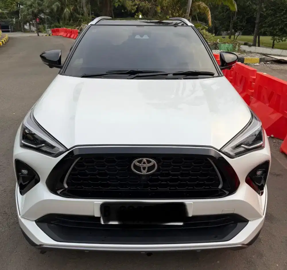Toyota Yaris Cross S HV hybrid 2023