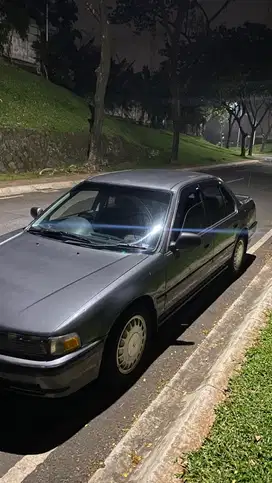 Honda Accord 1990 Bensin