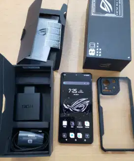 Asus ROG 8 Dual Sim 5G RAM 12/256GB Snapdragon 8 Gen 3 Garansi Resmi
