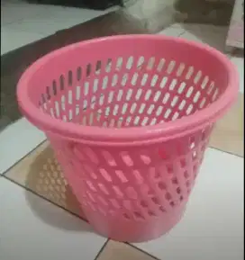 TONG SAMPAH MERK LION STAR
