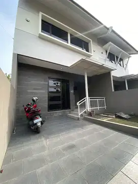 Sewa Rumah Sayap BKR Suryalaya Kembar Buah Batu Bisa Hunian / Kantor .